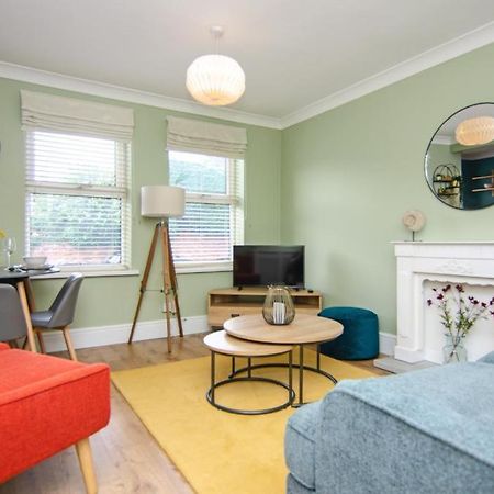 Cosy Lichfield Apartment Buitenkant foto