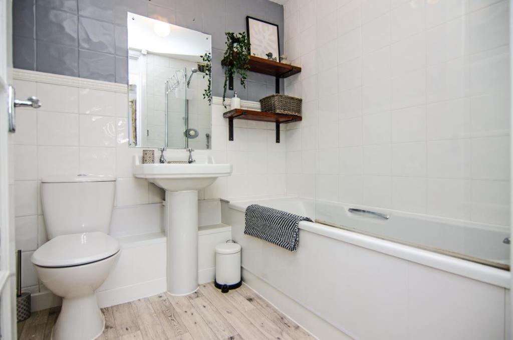 Cosy Lichfield Apartment Buitenkant foto