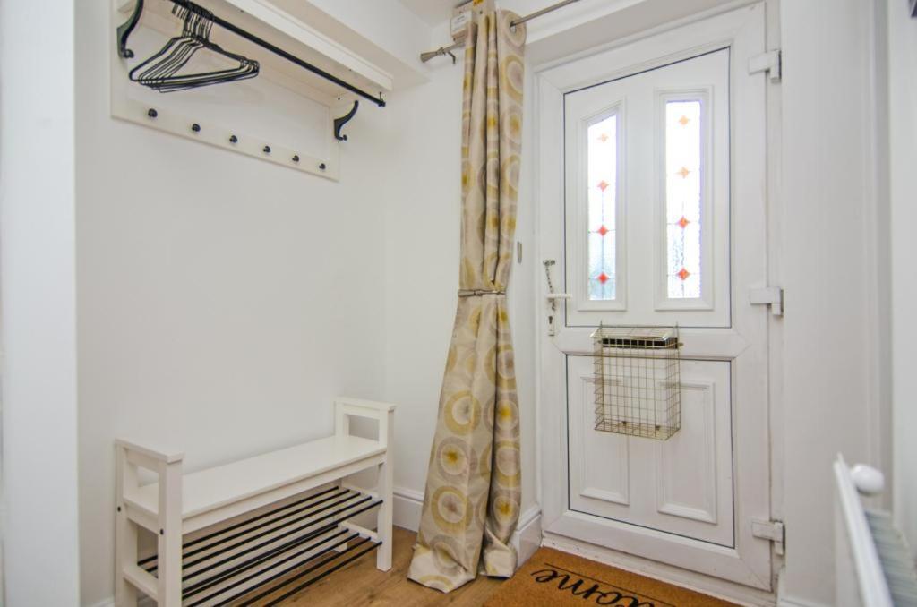Cosy Lichfield Apartment Buitenkant foto